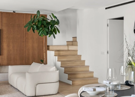 ELEGANT FOUR BEDROOM DUPLEX IN NUEVA ANDALUCÍA