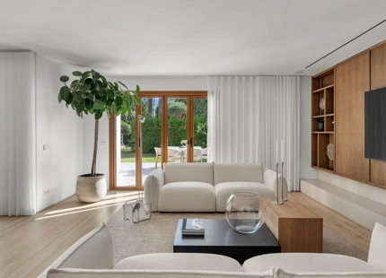 ELEGANT FOUR BEDROOM DUPLEX IN NUEVA ANDALUCÍA