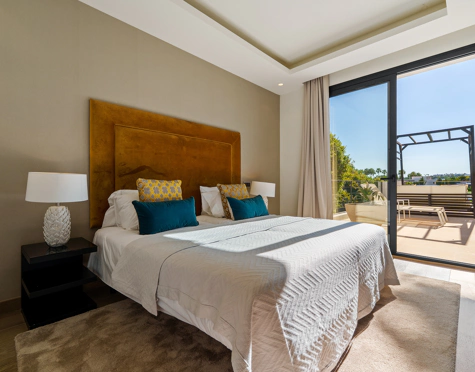 Villa for sale in Nueva Andalucia, Marbella