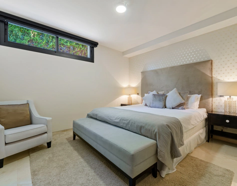 Villa for sale in Nueva Andalucia, Marbella