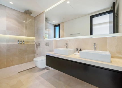 VILLA CONTEMPORÁNEA EN COMUNIDAD PRIVADA DE NUEVA ANDALUCIA