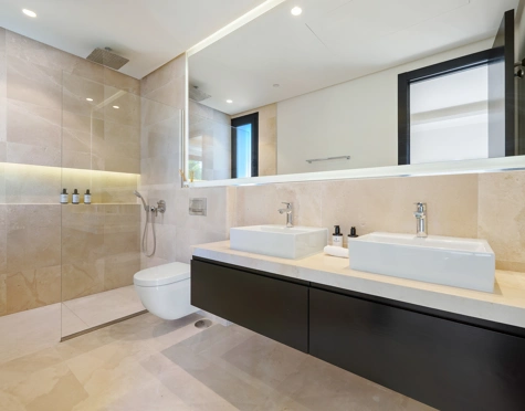 Villa for sale in Nueva Andalucia, Marbella