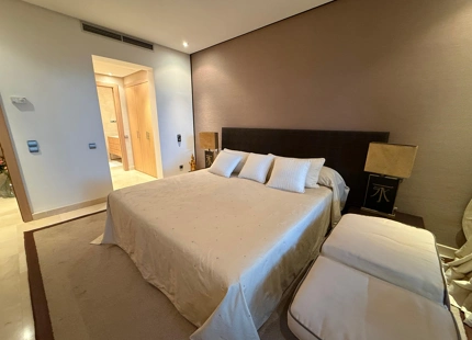 ELEGANTE APARTAMENTO ORIENTADO AL SUR EN ALQUILER EN SIERRA BLANCA