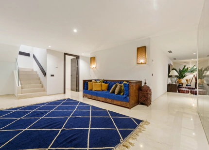 ELEGANT MEDITERRANEAN VILLA IN NUEVA ANDALUCIA