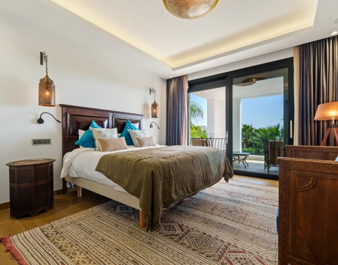 Villa for sale in Nueva Andalucia, Marbella