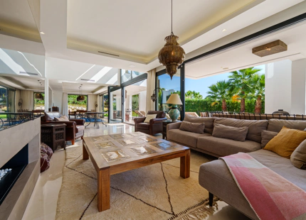 ELEGANT MEDITERRANEAN VILLA IN NUEVA ANDALUCIA