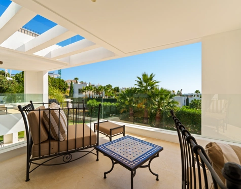 Villa for sale in Nueva Andalucia, Marbella
