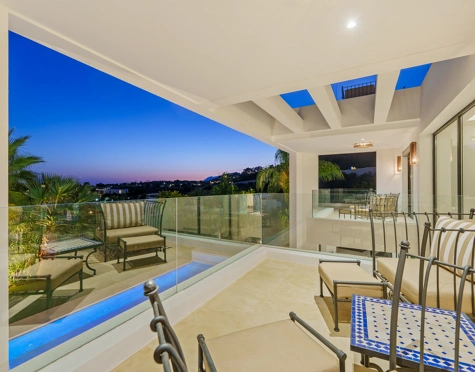 Villa for sale in Nueva Andalucia, Marbella