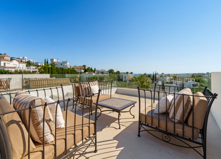 ELEGANT MEDITERRANEAN VILLA IN NUEVA ANDALUCIA