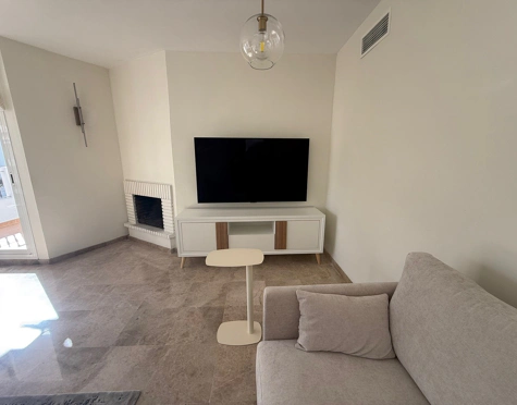 Atico Duplex en alquiler larga temporada en Los Naranjos, Nueva Andalucia