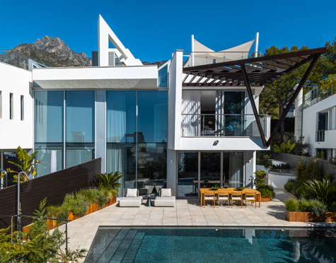 Semi Detached House for sale in Sierra Blanca, Marbella Golden Mile