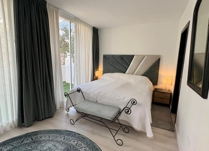ELEGANT APARTMENT WITH COVERED TERRACE IN LA QUINTA, BENAHAVÍS