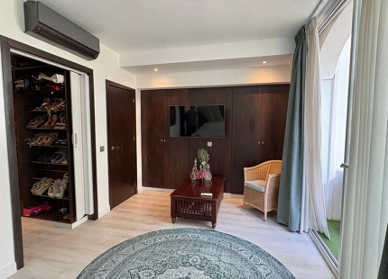 ELEGANT APARTMENT WITH COVERED TERRACE IN LA QUINTA, BENAHAVÍS