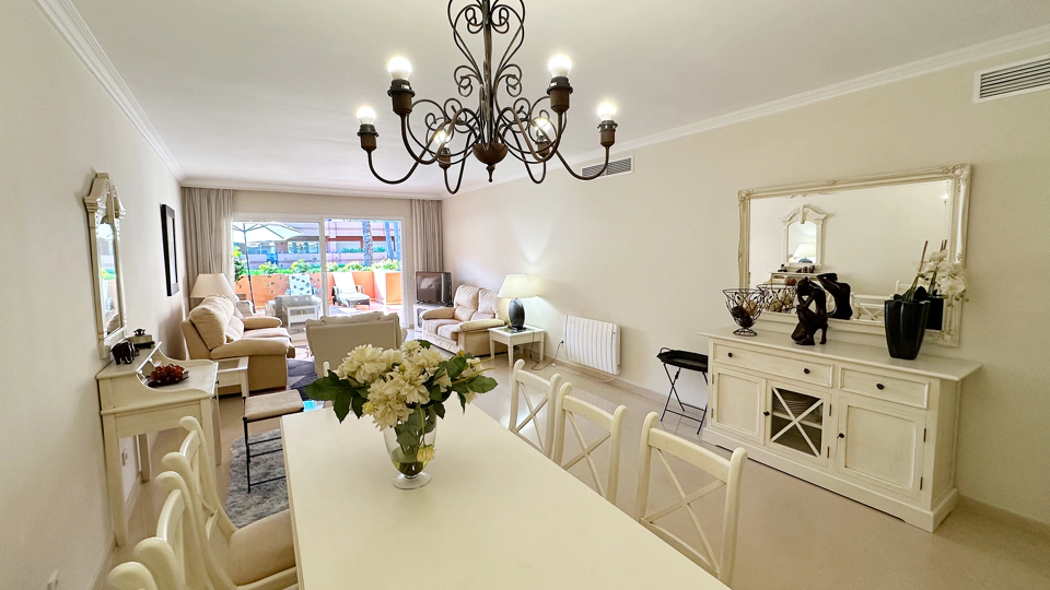 Apartamento en venta en Marbella - Puerto Banus
