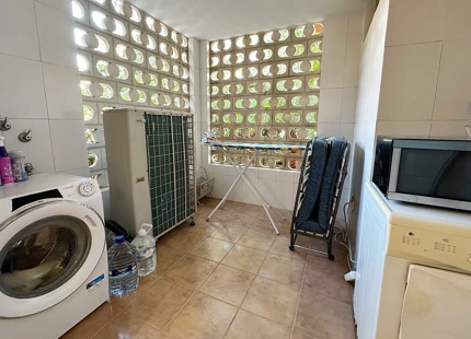 APARTAMENTO DE 2 DORMITORIOS FRENTE A LA PLAYA CON AMPLIA TERRAZA EN VENTA EN PUERTO BANÚS