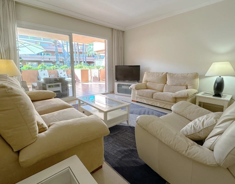 Apartamento en venta en Marbella - Puerto Banus
