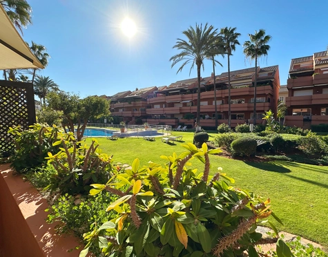 Apartamento en venta en Marbella - Puerto Banus