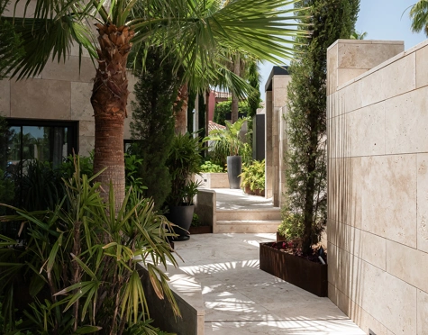 Apartment for sale in Grand View, Benahavis