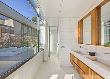 EXCEPTIONAL VILLA FOR SALE IN BENAHAVÍS WITH BREATHTAKING VIEWS