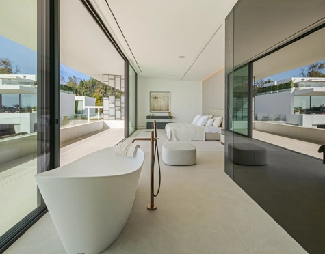 Semi Detached Villa for sale in Marbella Golden Mile