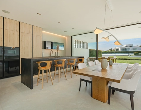 Semi Detached Villa for sale in Marbella Golden Mile