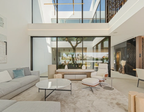 Semi Detached Villa for sale in Marbella Golden Mile