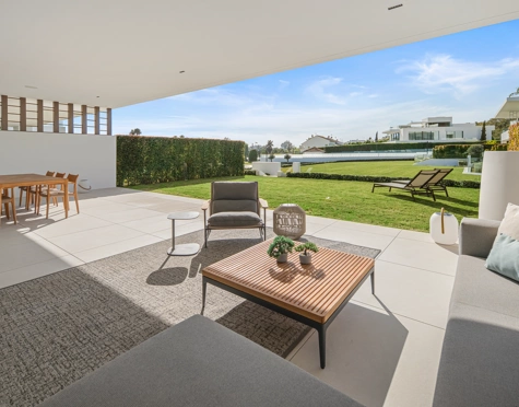 Semi Detached Villa for sale in Marbella Golden Mile