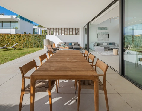 Semi Detached Villa for sale in Marbella Golden Mile