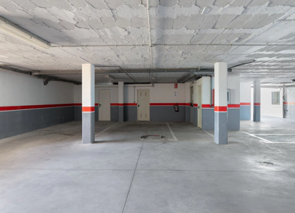 APARTAMENTO EXCEPCIONAL EN NUEVA ANDALUCÍA CON PISCINA PRIVADA Y VISTAS PANORÁMICAS