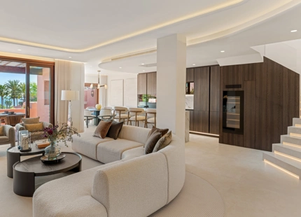 IMPRESIONANTE ÁTICO DÚPLEX DE 3 DORMITORIOS EN LA NUEVA MILLA DE ORO DE ESTEPONA