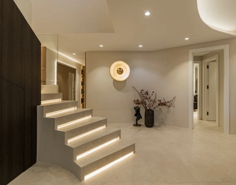 Duplex Penthouse for sale in New Golden Mile, Estepona East