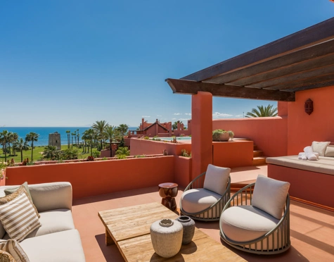 Duplex Penthouse for sale in New Golden Mile, Estepona East