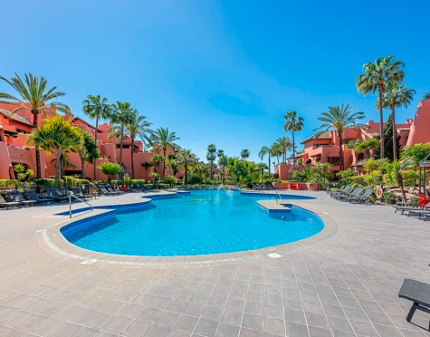 Duplex Penthouse for sale in New Golden Mile, Estepona East