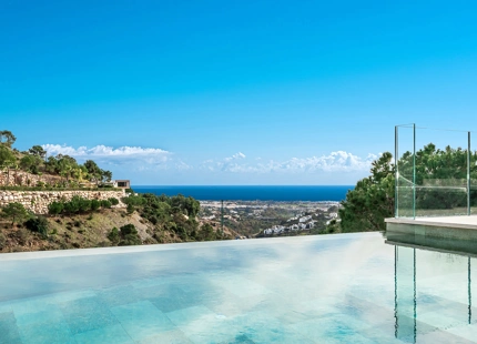 VILLA CONTEMPORÁNEA DE LUJO CON VISTAS PANORÁMICAS AL MAR EN EL MADROÑAL