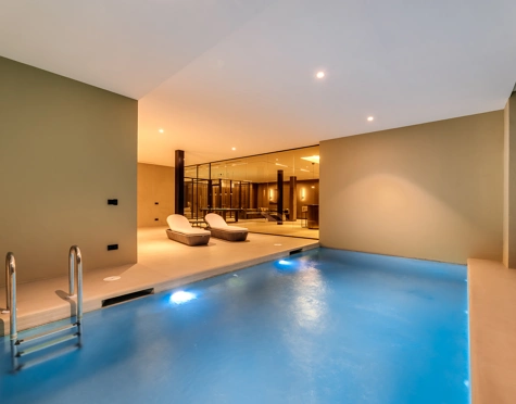 Villa for sale in El Madroñal, Benahavis