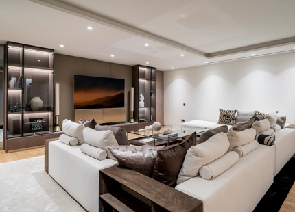 EXCEPCIONAL DÚPLEX DISEÑADO POR FENDI EN LA MILLA DE ORO DE MARBELLA