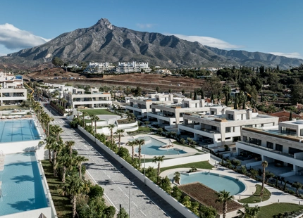 EXCEPCIONAL DÚPLEX DISEÑADO POR FENDI EN LA MILLA DE ORO DE MARBELLA