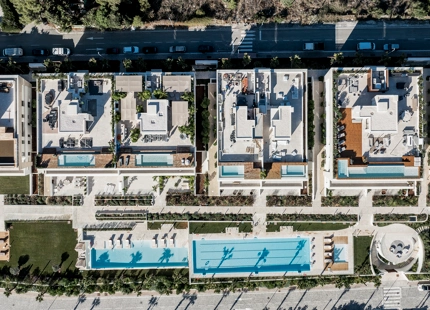 EXCEPCIONAL DÚPLEX DISEÑADO POR FENDI EN LA MILLA DE ORO DE MARBELLA