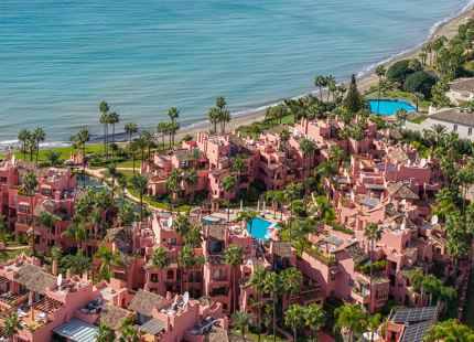 APARTAMENTO DE LUJO EN PLANTA INTERMEDIA EN LA NUEVA MILLA DE ORO DE ESTEPONA