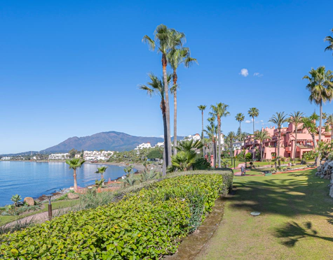 Apartamento en venta en New Golden Mile, Estepona East