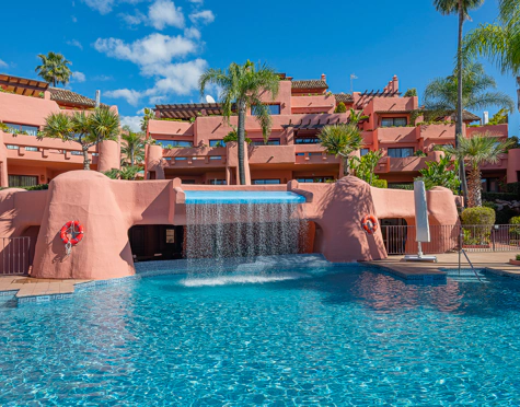 Apartamento en venta en New Golden Mile, Estepona East