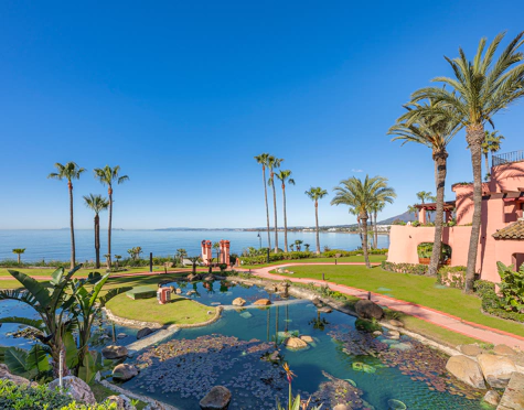 Apartamento en venta en New Golden Mile, Estepona East