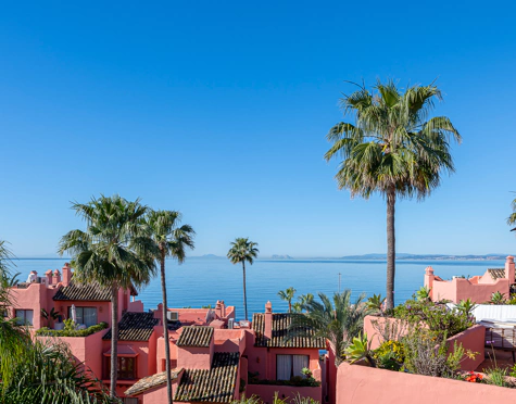 Apartamento en venta en New Golden Mile, Estepona East
