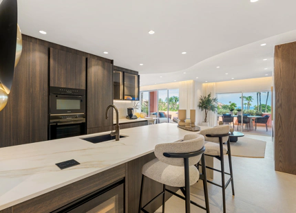 APARTAMENTO DE LUJO EN PLANTA INTERMEDIA EN LA NUEVA MILLA DE ORO DE ESTEPONA