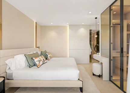 APARTAMENTO DE LUJO EN PLANTA INTERMEDIA EN LA NUEVA MILLA DE ORO DE ESTEPONA
