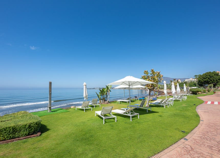 APARTAMENTO DE LUJO EN PLANTA INTERMEDIA EN LA NUEVA MILLA DE ORO DE ESTEPONA