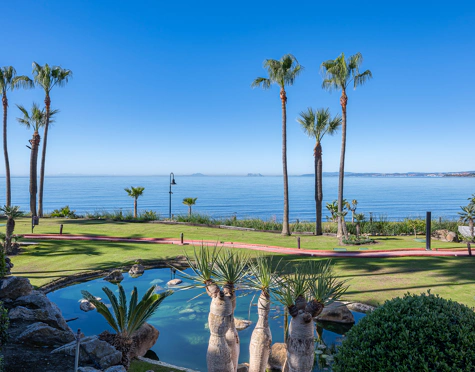 Apartamento en venta en New Golden Mile, Estepona East