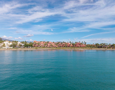 Ground Floor Apartment for sale in New Golden Mile, Estepona East