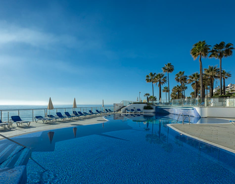 Penthouse for sale in New Golden Mile, Estepona East