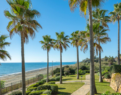Ático en venta en New Golden Mile, Estepona East